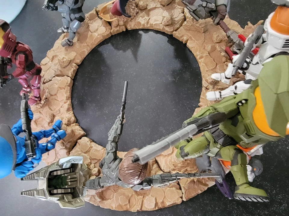 Caja de botín Halo coleccionable serie 1 estatua Foto 4 de 4