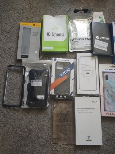Phone Case Lot Plus Screen Protectors - Zdjęcie 3 z 3