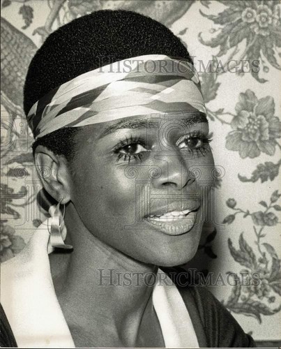 1968 Press Photo Actress Cicely Tyson - hpp00195 - Picture 1 of 2