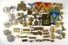 LOT WW1 WWII BRITISH FRENCH MILITARIA - BUTTONS, BADGES, PATCHES, TITLES ETC