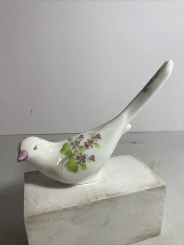 Fenton Long Tail Bird ~ Hand Painted "Violets In The Snow" Milk Glass, Signed