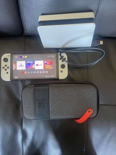 Consola Nintendo Switch Modelo OLED HEG-001 - 64GB - Blanca (código fc 24 incluido) - Imagen 4 de 5