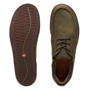 clarks boots kids green