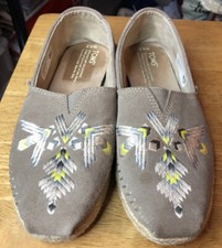 Toms Womens 6.5 Desert Taupe Shoes Alpargata Moccasin Slip On Flats