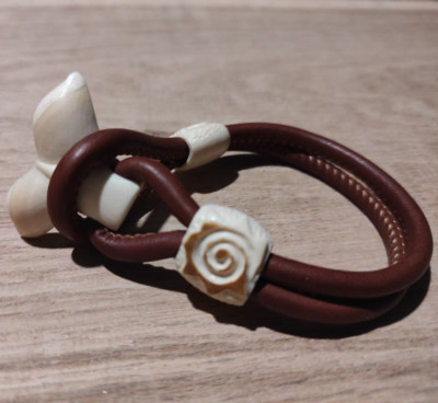 Whale tail Leather bracelet Nautical unisex bracelet Mermaid tail Fish tail