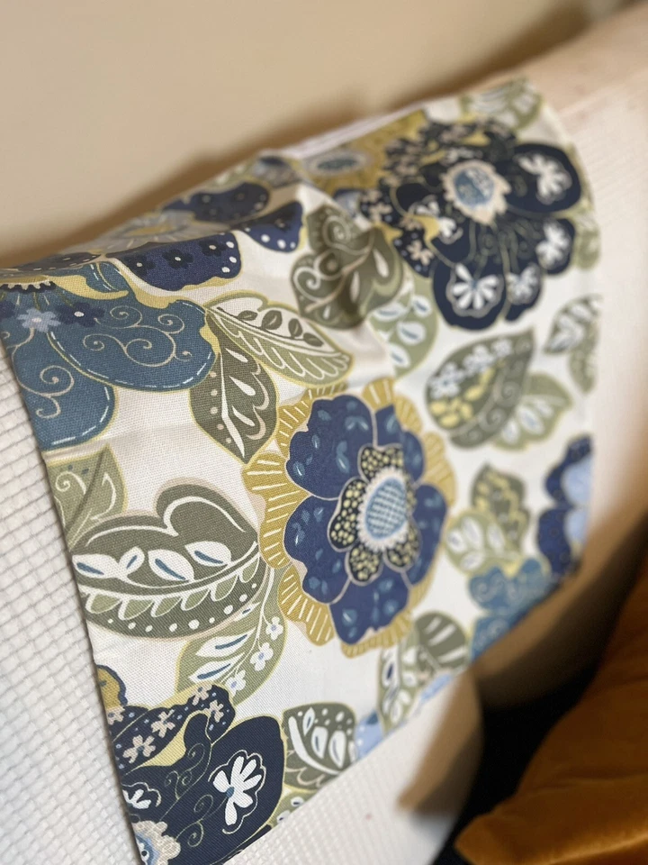 Juego de 4 fundas de almohada personalizadas florales azules doradas 18 X 18 OFERTAS Foto 4 de 4