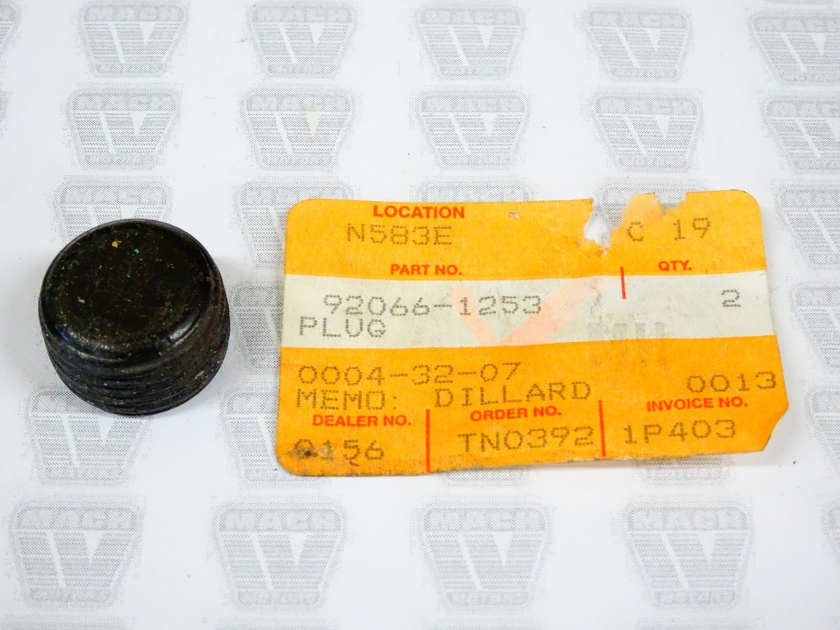 Kawasaki NOS NEW 92066-1253 Plug EL EN ER EX KAF KLX VN ZG ZL ZX