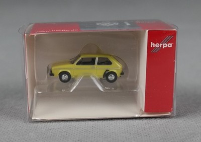 HERPA 066600-002 TT,1:120 Volkswagen (VW) Golf I, brillantgelb  (Spur TT)