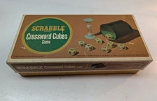 Vintage Selchow & Righter Scrabble Crossword Cubes Game 1976 Complete Set