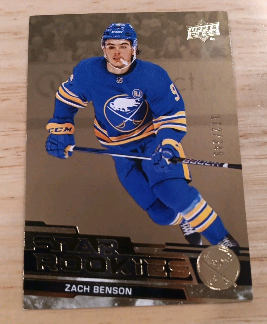 23-24 UD Star Rookies Star Rookies Gold Parallel 25 Zach Benson /349 Sabres RC