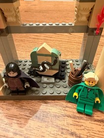 LEGO Harry Potter: The Dueling Club (4733) full set