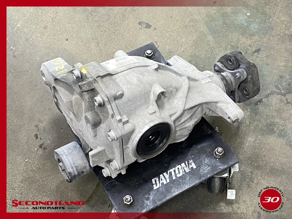 BMW F10 528i 2014-2016 tracción trasera A/T eje trasero transmisión diferencial portador OEM Foto 4 de 4