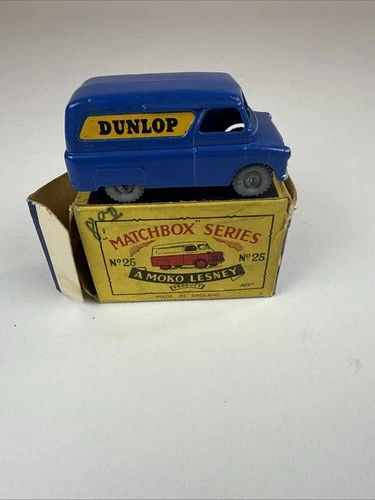 Matchbox Moko Lesney#25A, Dunlop Van, Extremely Rare, GRAY Wheels MINT