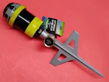 14" Rotating 6-Pattern Gear-Drive Sprinkler on 6" Zinc Spike Multi Linkable