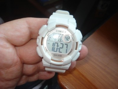 Timex Indiglo TW5M31000 White Tone WR 50M QUARTZ UNISEX DIGITAL WATCH NEW