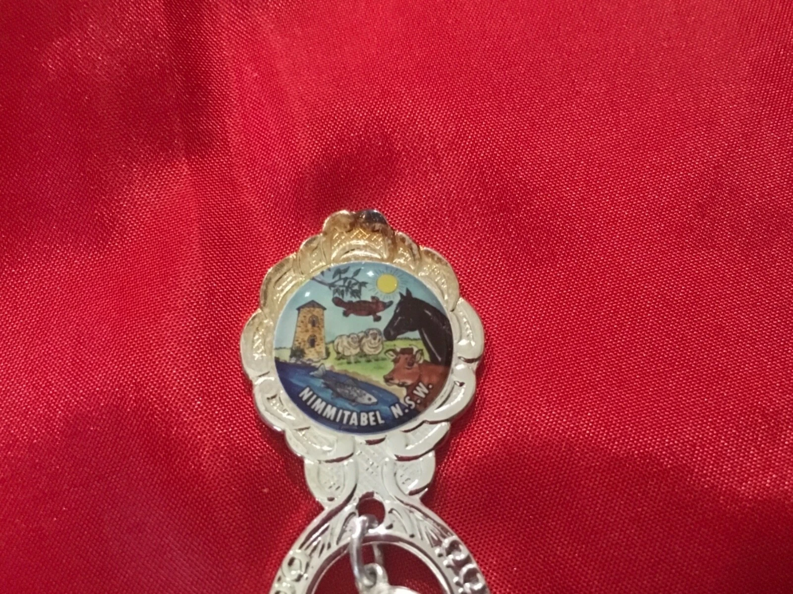 Picture 2 of 5