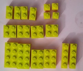 LEGO Set 10660 Bricks and More Pink Suitcase 58 Pieces + Case & Dividers Partial