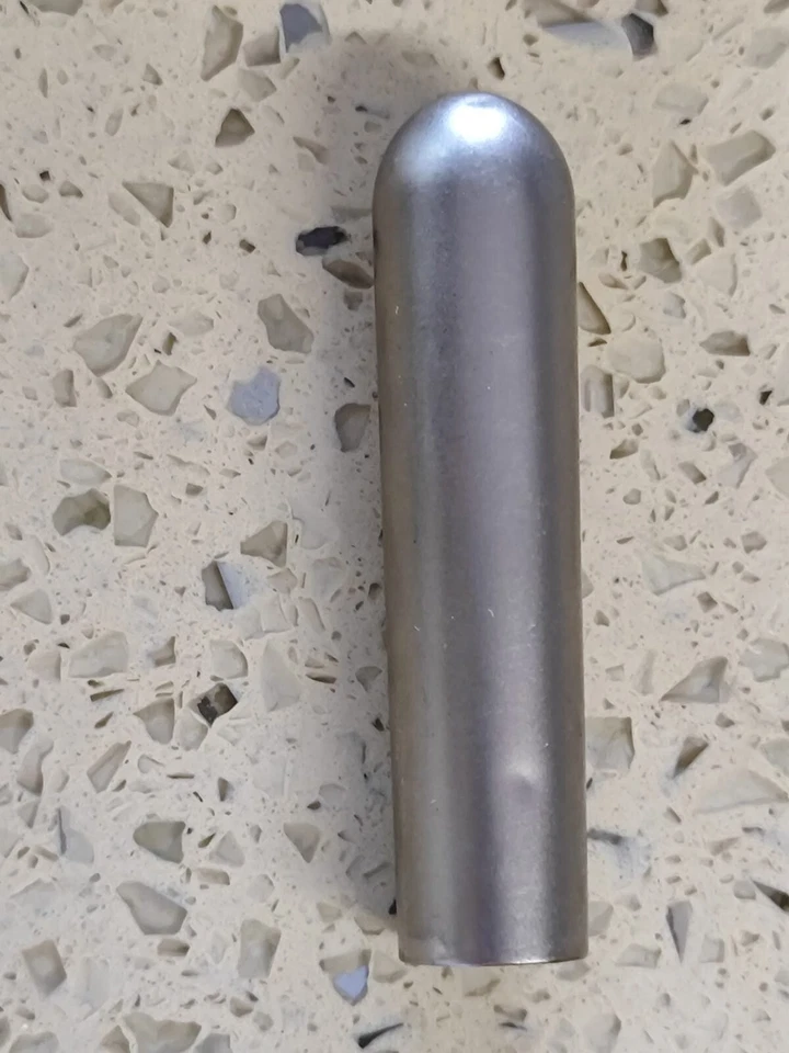 Caneta-tinteiro LAMY persona titânio peça CAP titânio usada - Imagem 4 de 4