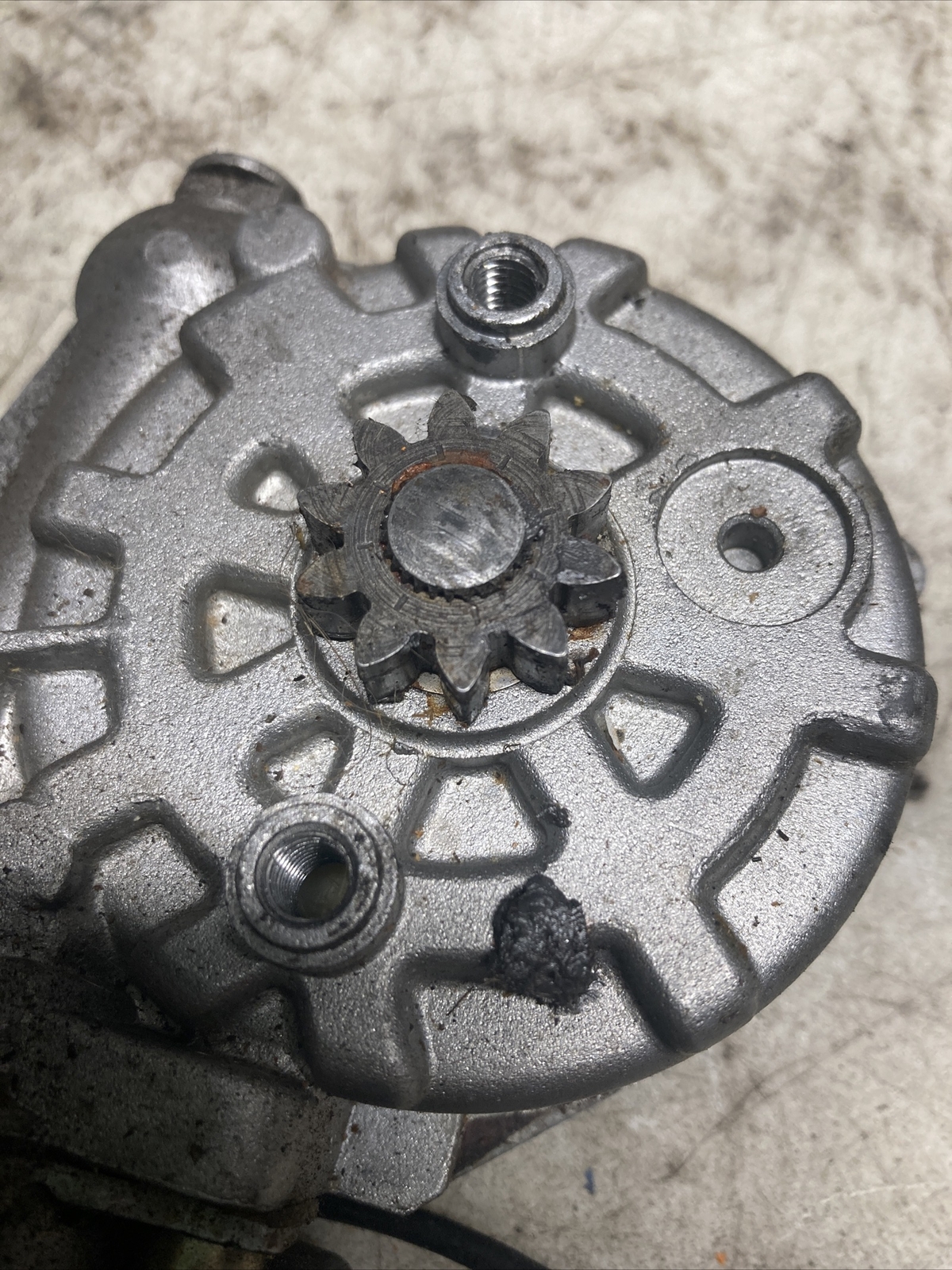 Mercedes W126 W123 front window motor 001825142 0130821036 NOT WORKING