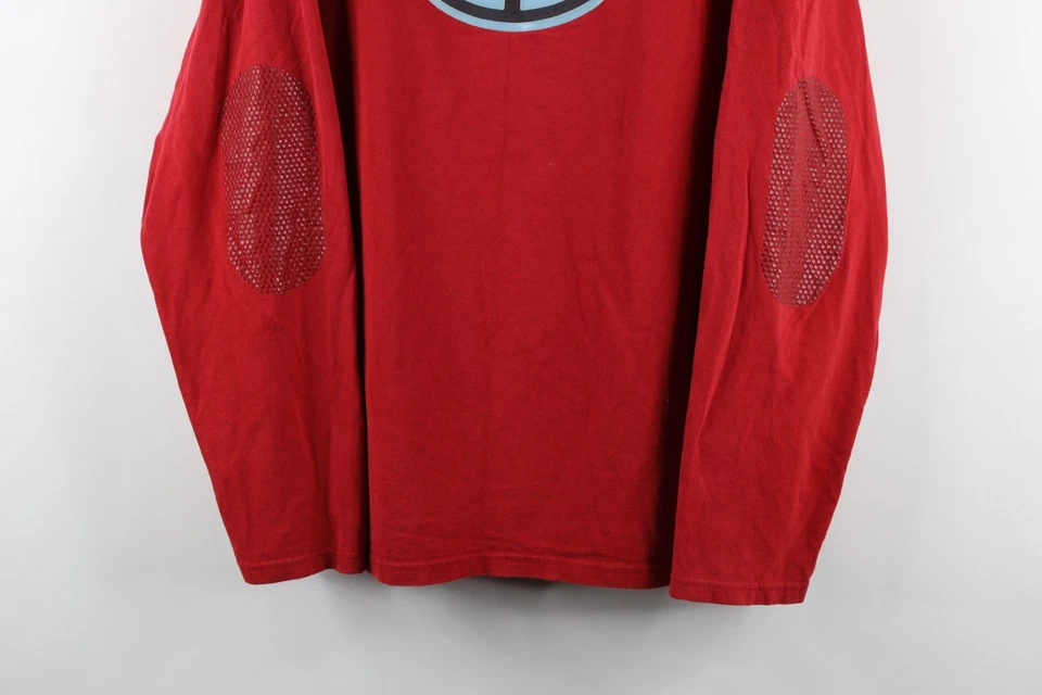 Camiseta roja vintage de los 90 Nautica para hombre grande descolorida deletreada logotipo grande manga larga Foto 3 de 4