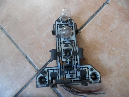 VW Golf IV 1J Lampenträger Heckleuchte Rechts 1J6945257