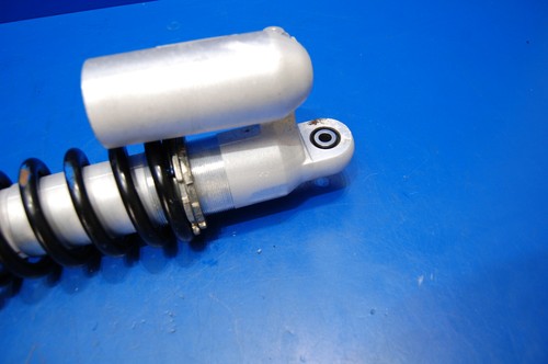 Amortiguador monshock suspensión trasera OEM 2017 05-23 DRZ400SM 62100-29FC0-28W - Imagen 8 de 24