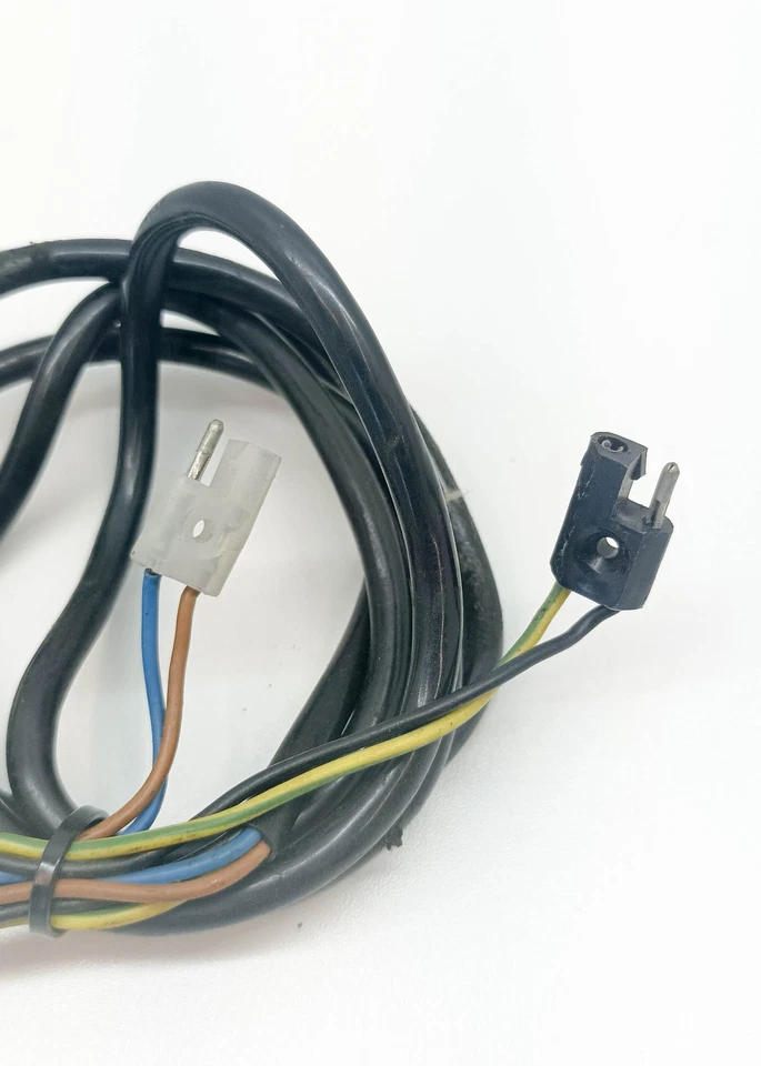 Arnés de cables MERCEDES-BENZ SL cupé C107 450 SLC 107.024 N/A 4.50 gasolina 1974 Foto 4 de 4