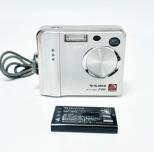 FUJIFILM FinePix F401 Digital Camera From Japan w/Battery