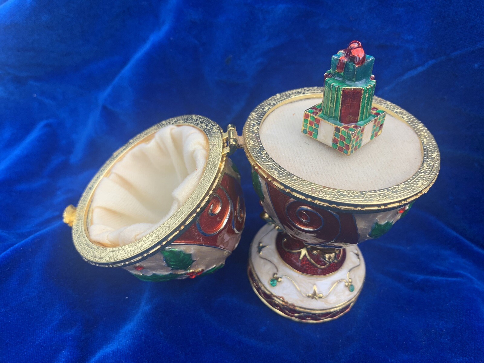 Beautiful Christmas Egg Music Box eBay