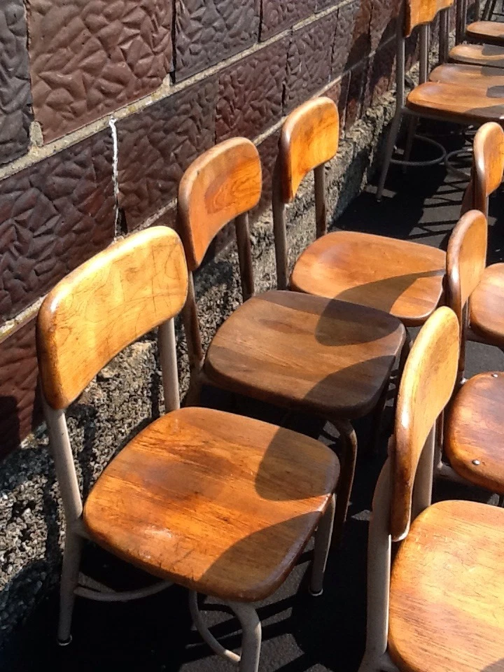 11- Sillas escolares pequeñas vintage Heywood Wakefield de madera/metal - muy buenas Foto 2 de 4