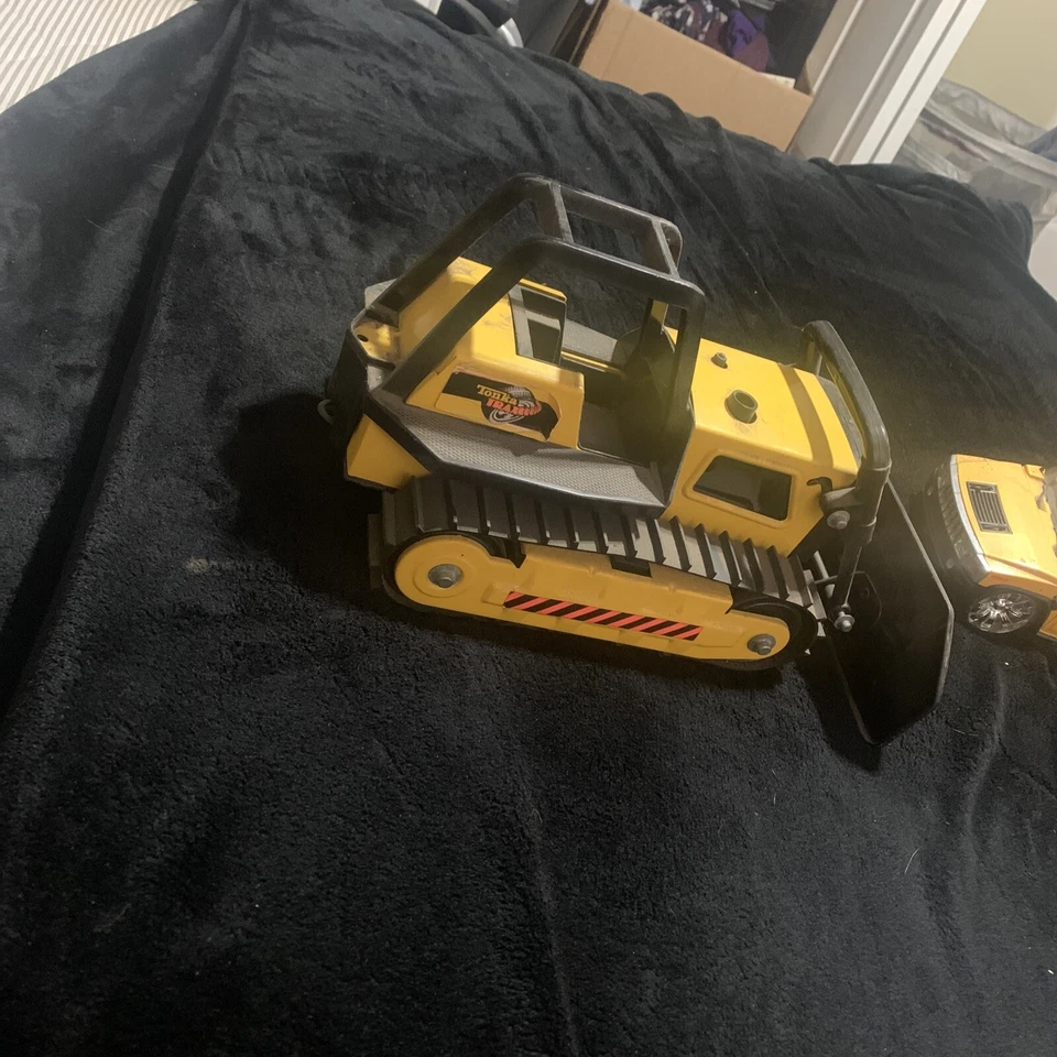 Bulldozer Tonka amarillo S acero coche de construcción más jeep tot car amarillo GRATIS Foto 3 de 4