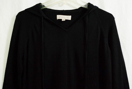 Philosophy Republic Pom Pom Drawstring Black Knit Hoodie Sweater size Small - Imagen 2 de 10