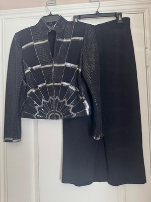 St John Knits 2pc set size 2 and 6