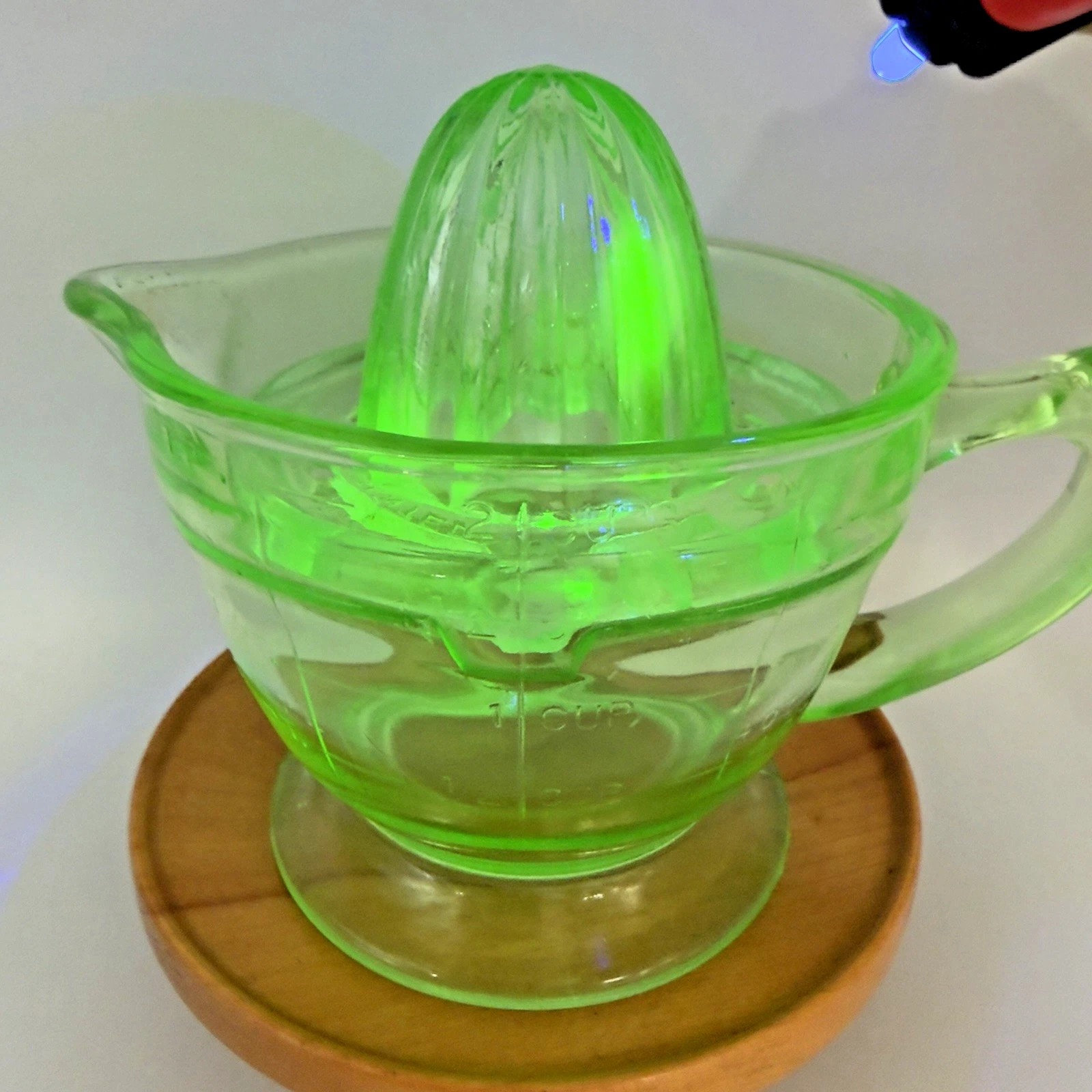 VTG Depression Uranium Glass 2 Cup Measuring Cup Juicer Reamer Vaseline Glow