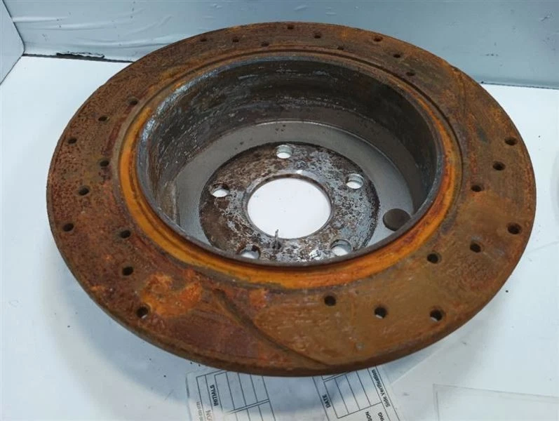 Par de rotores de freno trasero de Subaru Forester 2015 2,5 L 10399892 Foto 4 de 4