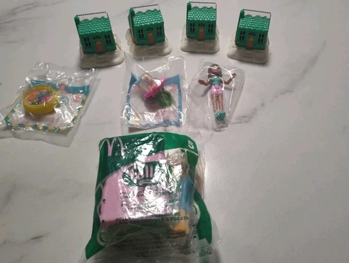 Set Of 8 McDonald's Polly Pockets