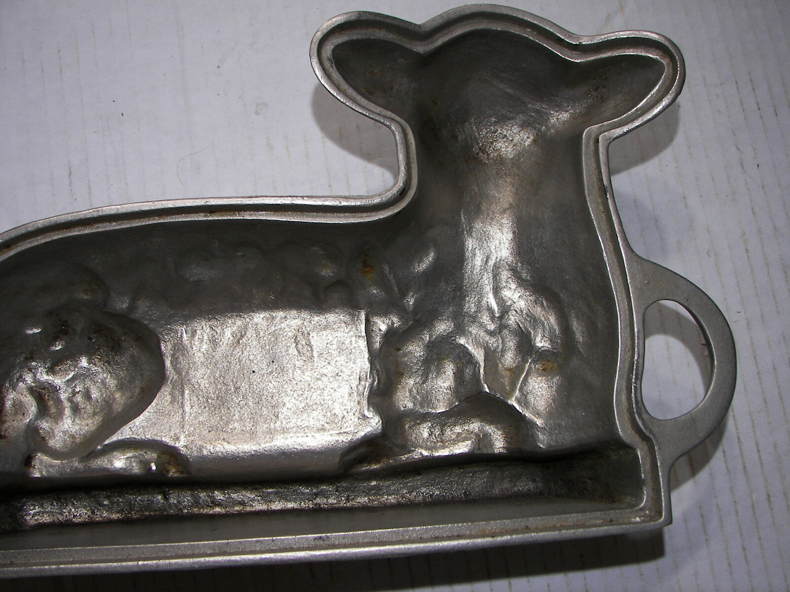 Vintage Lamb Cake Mold cast iron Unmarked Early 20th century 8.5 pds