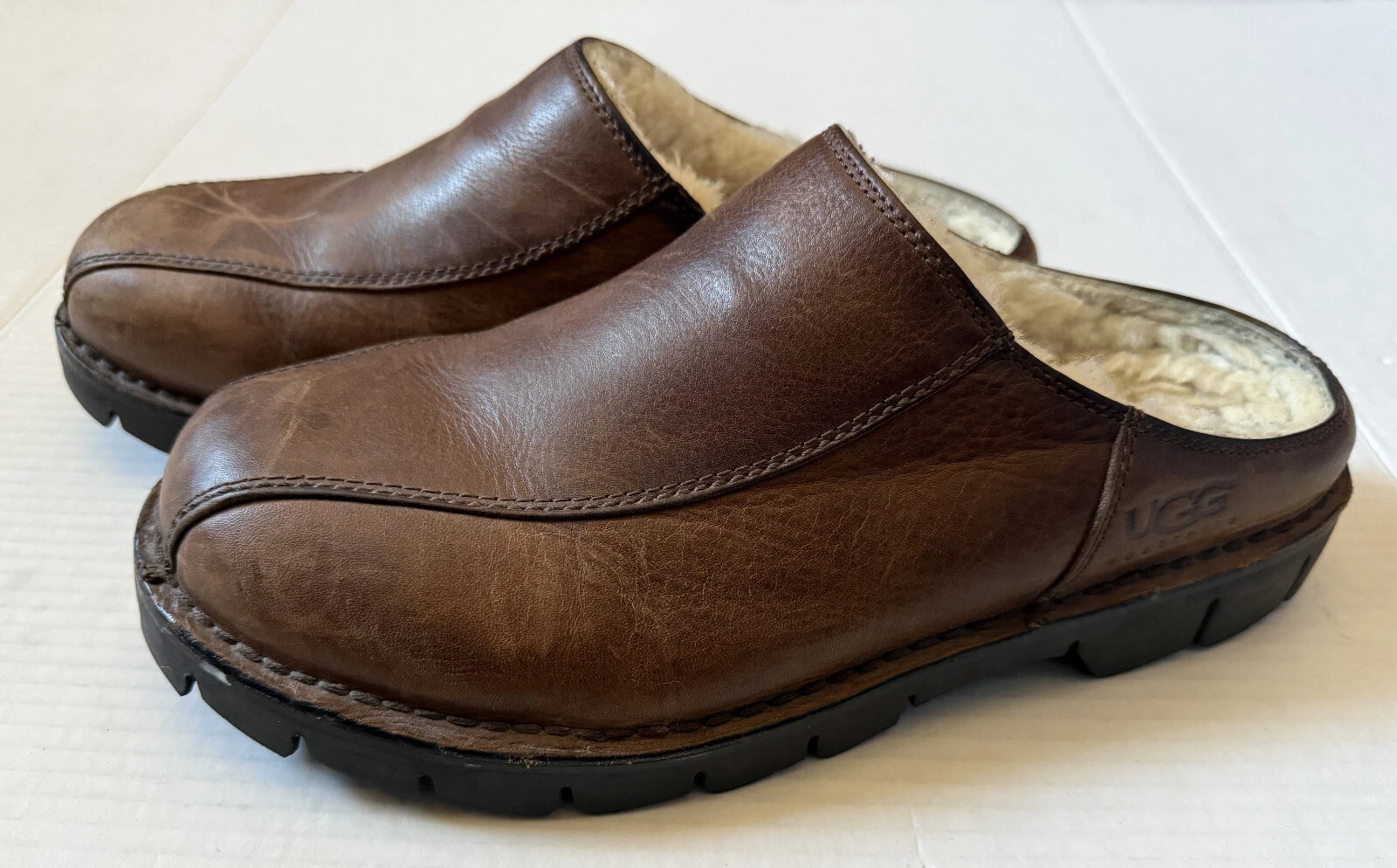 UGG AUSTRALIA Scarpe pantofole da donna in pelle con slide Mule F8005F 5482 Taglia 11