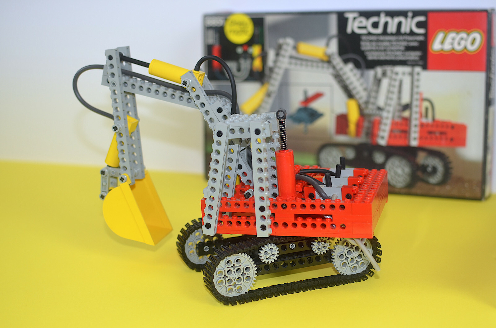 lego technic digger 1980s