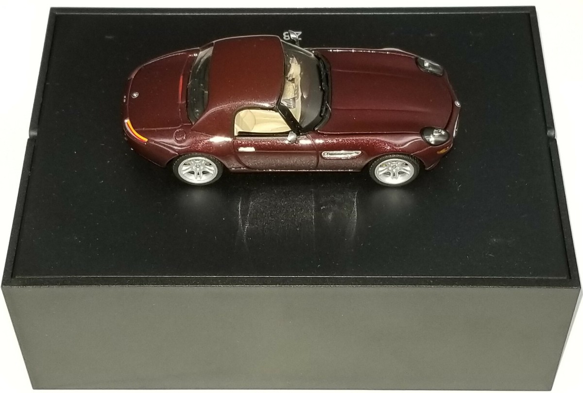 BMW Z8 Roadster IAA 1999 ミニチャンプス ディーラー別注 BMW Z8 Roadster IAA 1999 ミニチャンプス ディーラー別注