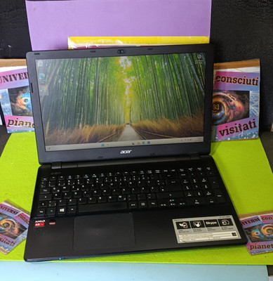 GAMING ACER e5-521G 15.6'' AMD A8-6410 8gb 256GB SSD AMD R5 M240 2GB