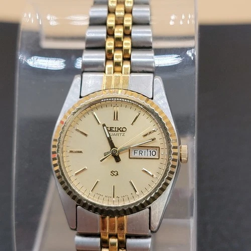 Vintage Very Clean Ladys Seiko Quartz Day Date Gold Tone Japan .