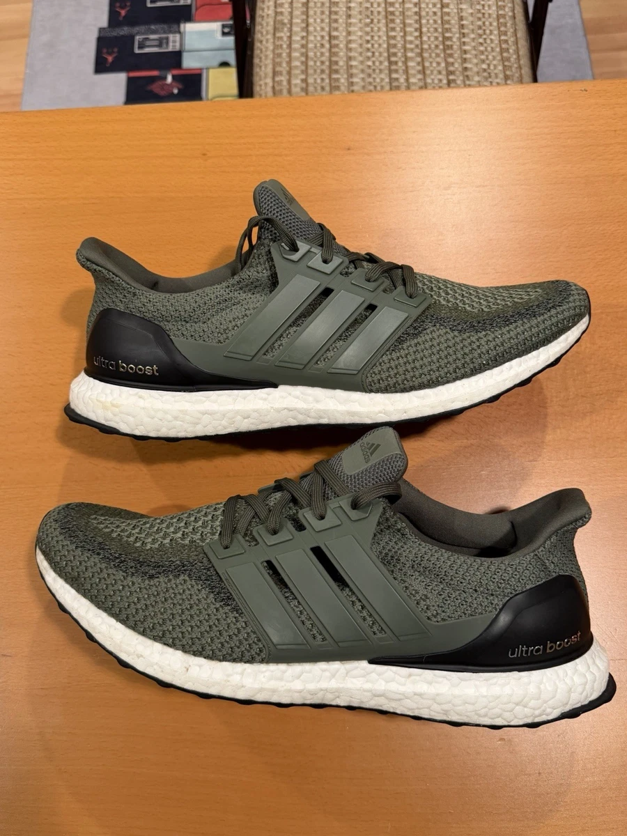 adidas Ultraboost 2.0 Sneakers for Men for Sale  display picture 2