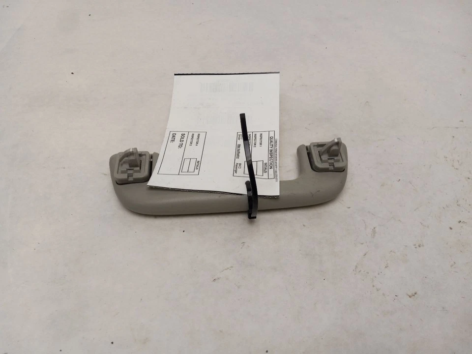 MANIJA DE AGARRE DE TECHO DEL CONDUCTOR TRASERO para TOYOTA PRIUS C 2012-2015 OEM Foto 3 de 4