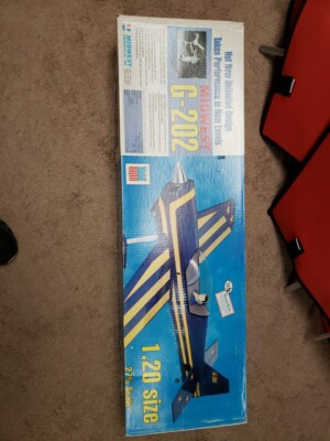 Midwest Products - Midwest G-202 1.20 SIZE 27% Scale - 72'' wingspan kit - New!