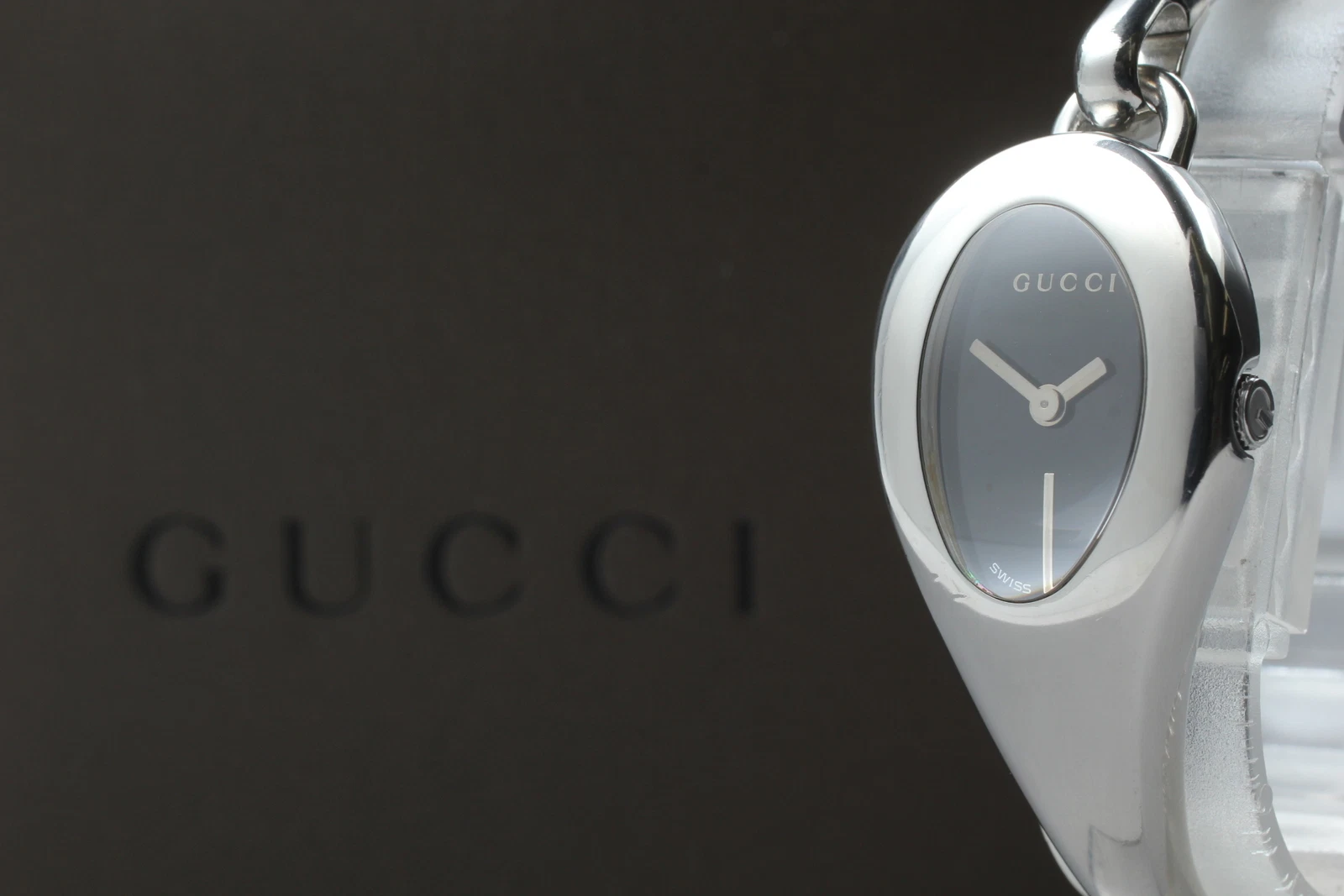 Vintage [boite presque comme neuve] Batt. neuve Montre femme Gucci 103 Horsebit Qz du JAPON