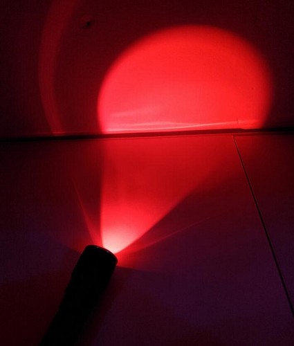 2 in 1 Zoom Red+White Light Flashlight Astronomy Navigation Night Vision Torch - Picture 7 of 11