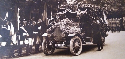 RARE RPPC STUTTGART GERMANY 1914.PARADE, CELEBRATION MILITARY SOLDIERS.SWORDS. - Picture 2 of 5