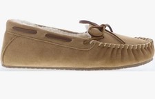 Minnetonka Woman's Suede Moccasins Size 6