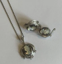 Vintage Alice Caviness/ Sorrento Sterling Mother of Pearl Cameo Earrings & Neck